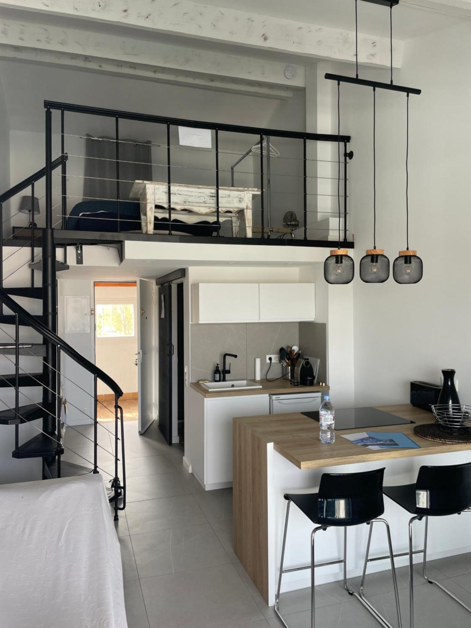 Comptemporain Vue Apartment